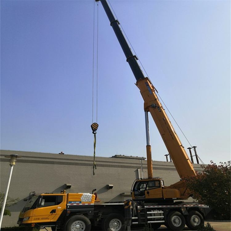 湖南大型折臂吊车租赁费用解析及选型注意事项，一文解答常见疑问